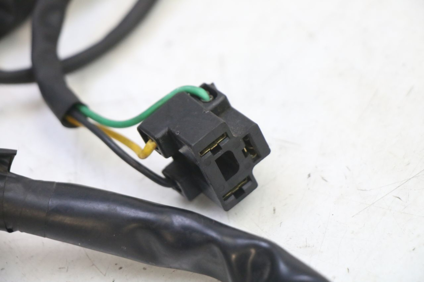 photo de LEFT SWITCH YAMAHA XJ6 ABS 600 (2008 - 2016)