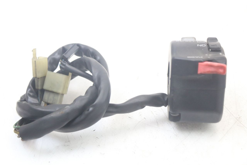 photo de LEFT HANDLEBAR SWITCH YAMAHA FJ 3CX 1200 (1986 - 1996)