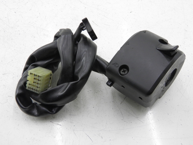 photo de LEFT SWITCH YAMAHA FJR 1300 (2004 - 2005)