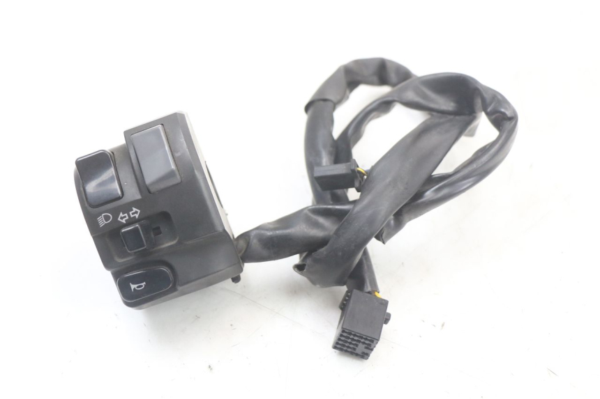 photo de LEFT HANDLEBAR SWITCH YAMAHA FJR ABS 1300 (2006 - 2012)