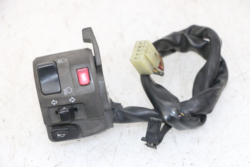 photo de LEFT SWITCH YAMAHA FZS FAZER 600 (2001 - 2003)