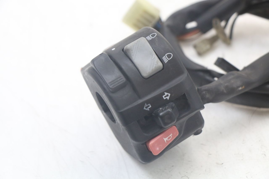 photo de LEFT HANDLEBAR SWITCH YAMAHA TDM ABS 900 (2002 - 2014)