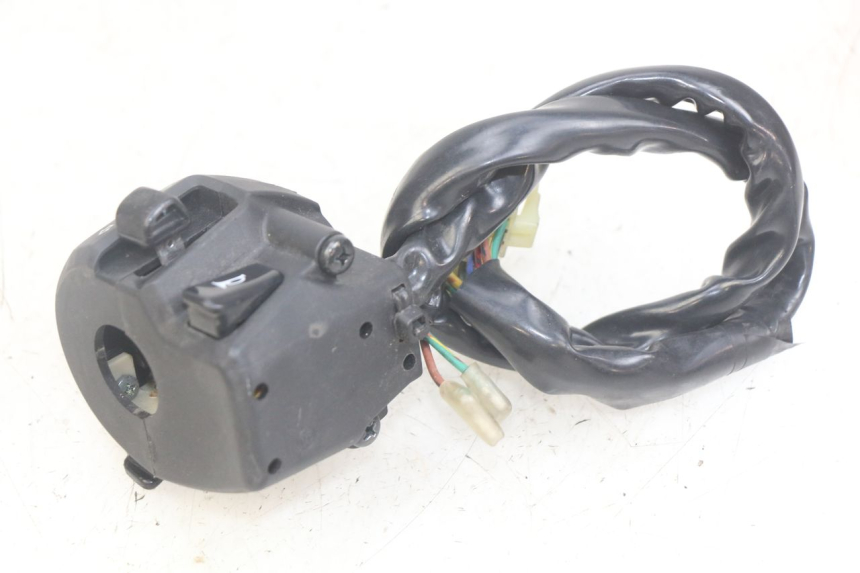 photo de LEFT HANDLEBAR SWITCH YAMAHA X-MAX XMAX 125 (2010 - 2014)