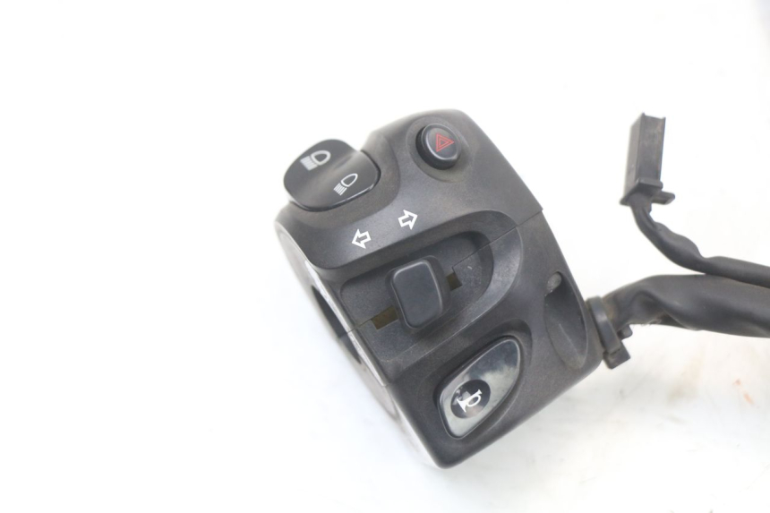 photo de LEFT SWITCH YAMAHA XJ6 ABS 600 (2008 - 2016)