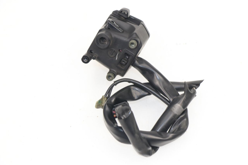 photo de LEFT HANDLEBAR SWITCH YAMAHA YP MAJESTY 400 (2004 - 2008)