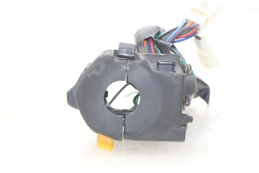 photo de LEFT HANDLEBAR SWITCH YAMASAKI YM T 125 (2015 - 2020)