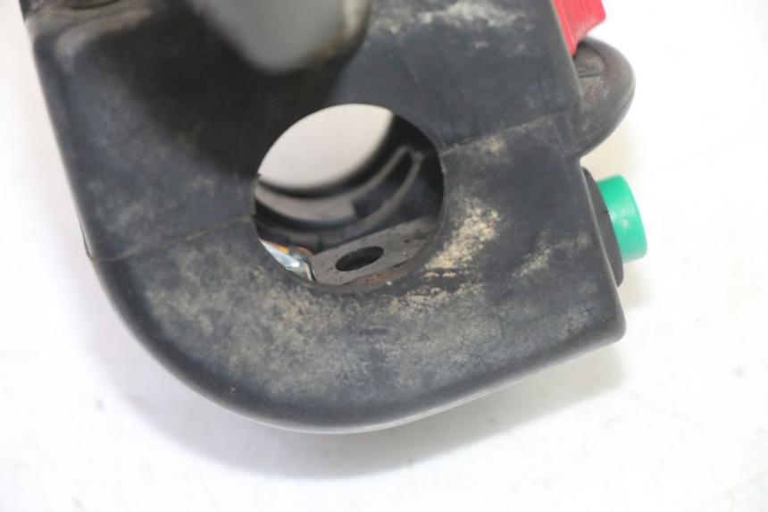 photo de LEFT SWITCH YAMAHA YFM GRIZZLY 550 (2008 - 2015)
