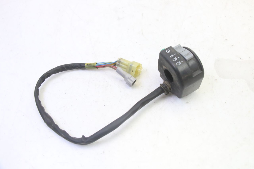photo de LEFT SWITCH YAMAHA YFM GRIZZLY 550 (2008 - 2015)
