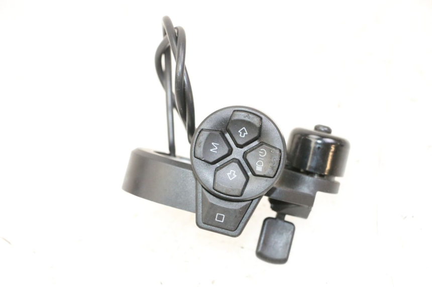 photo de LEFT SWITCH SEGWAY NINEBOT ZT3 PRO 1