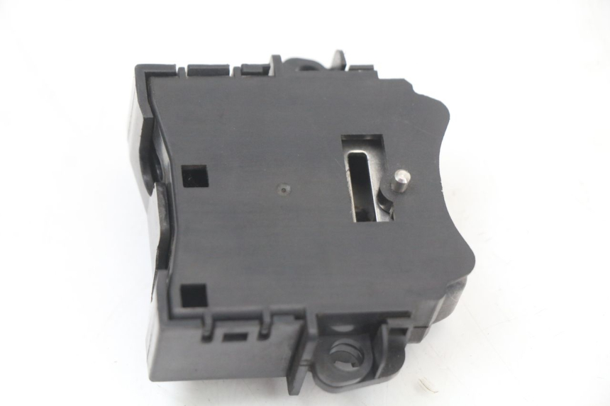 photo de SWITCH HONDA PCX (JF28) 125 (2009 - 2011)