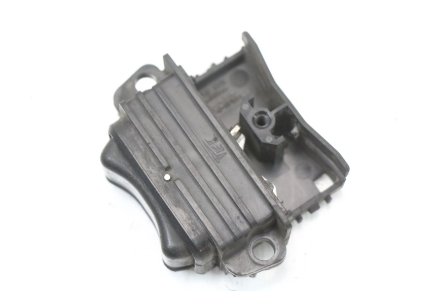 photo de SWITCH HONDA PCX (JF28) 125 (2009 - 2011)