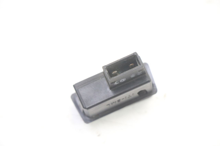 photo de HORN SWITCH APRILIA ATLANTIC 125 (2003 - 2009)