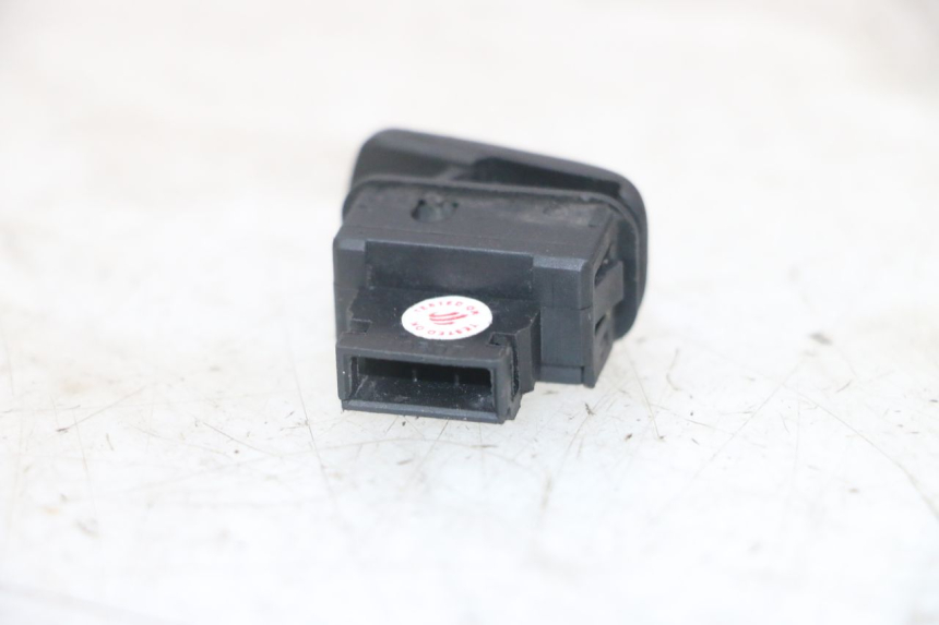 photo de HORN SWITCH PIAGGIO NEW TYPHOON 50 (2018 - 2021)