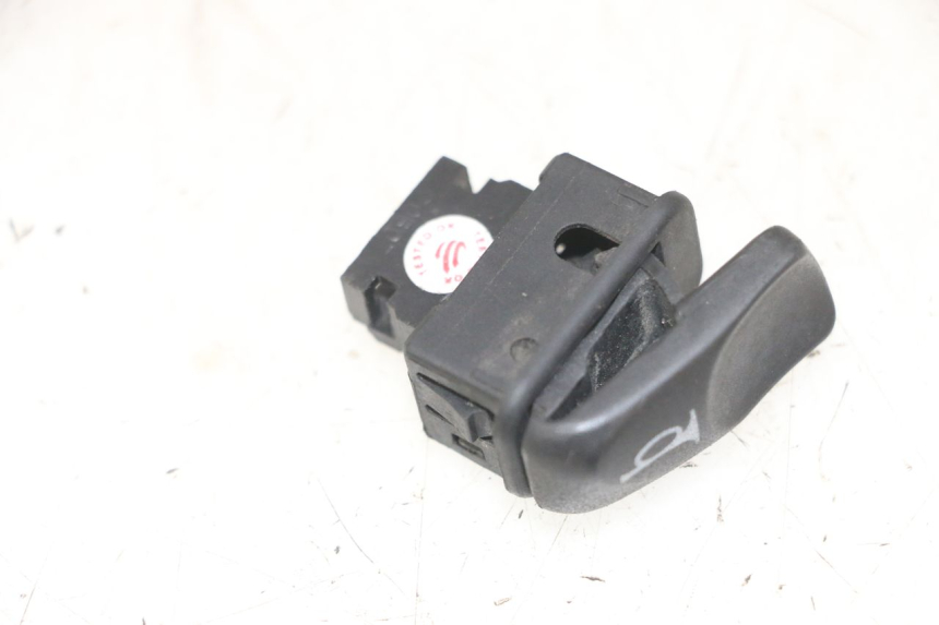 photo de HORN SWITCH PIAGGIO NEW TYPHOON 50 (2018 - 2021)