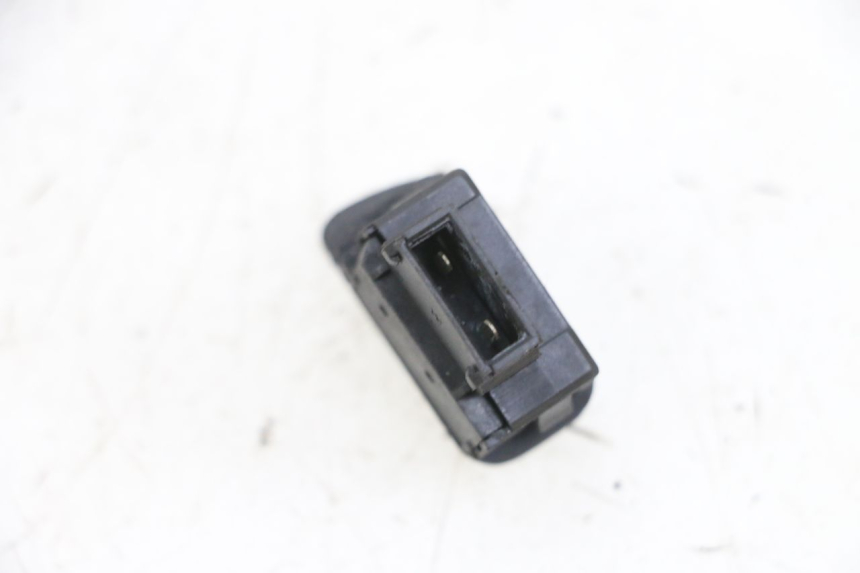 photo de HORN SWITCH PIAGGIO NEW TYPHOON 50 (2018 - 2021) - Component detail