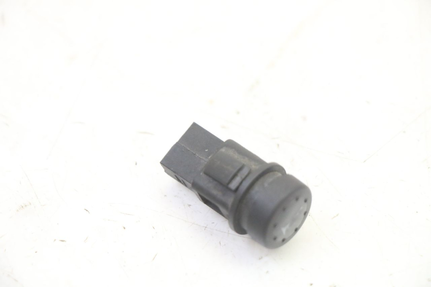 photo de HORN SWITCH PIAGGIO NRG POWER PUREJET 50 (2018 - 2021)