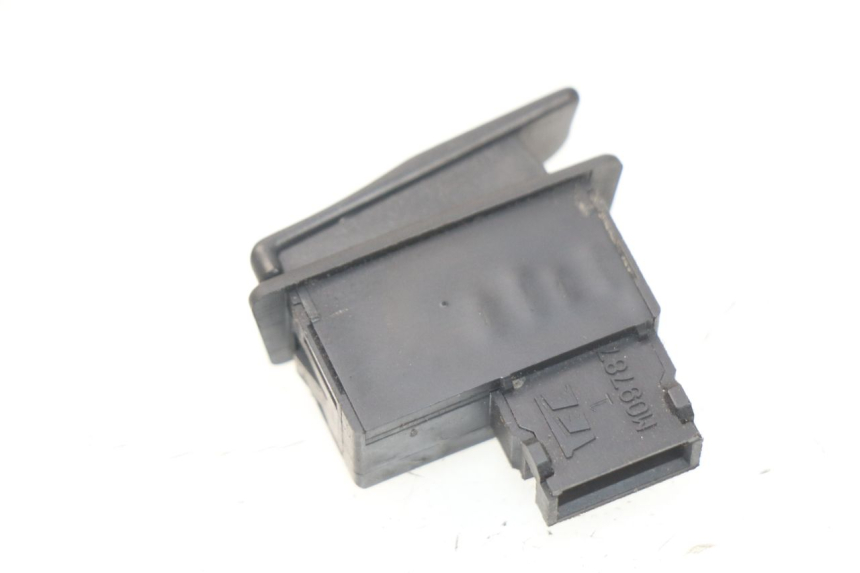 photo de HORN SWITCH PEUGEOT SV 80 (1993 - 1997)