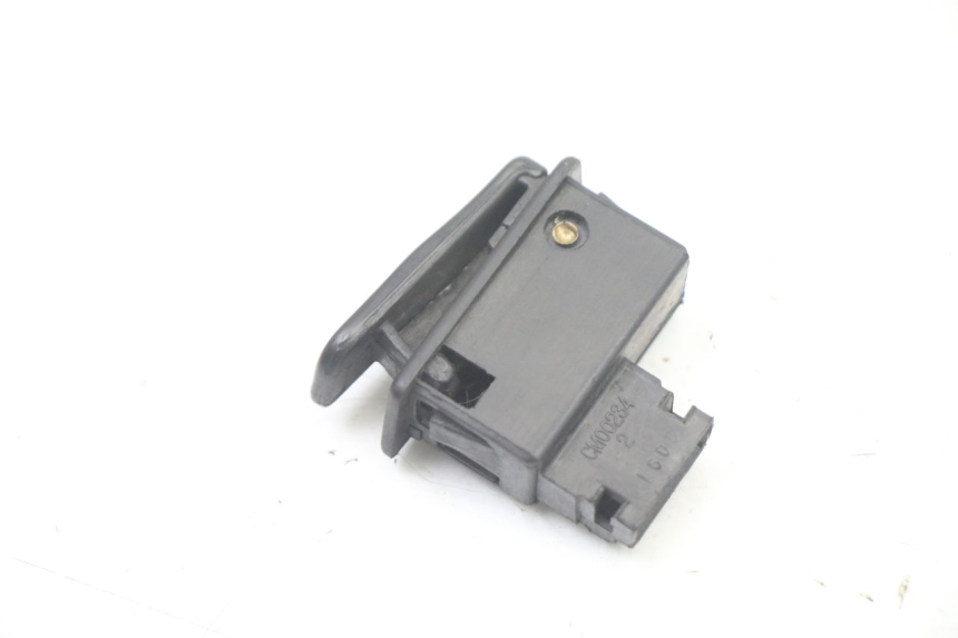 photo de HORN SWITCH PEUGEOT TWEET PRO CARGO 50 (2018 - 2020)