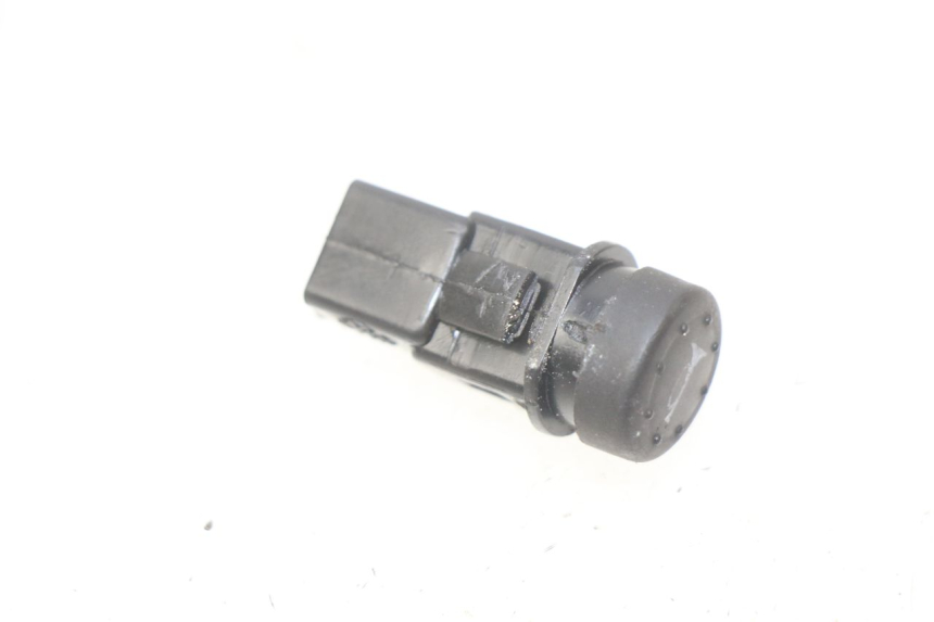 photo de HORN SWITCH PIAGGIO FLY 100 (2006 - 2010)