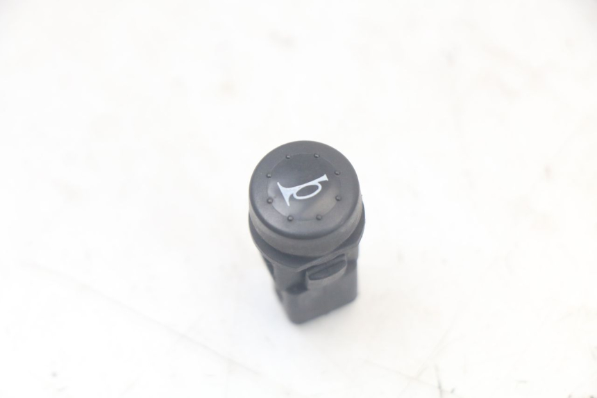 photo de HORN SWITCH PIAGGIO LIBERTY 125 (2009 - 2013)