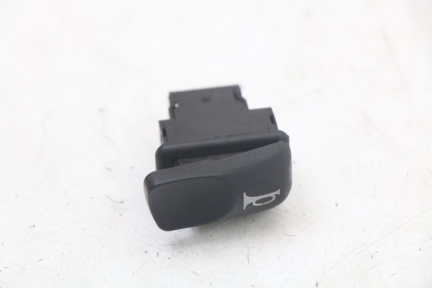 photo de HORN SWITCH PIAGGIO LIBERTY IGET 4T 50 (2021 - 2025)