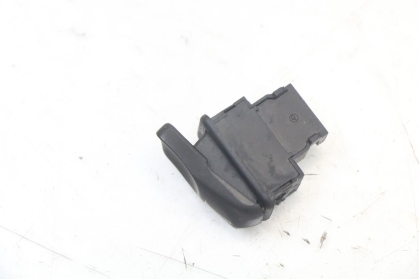 photo de HORN SWITCH PIAGGIO LIBERTY IGET 4T 50 (2021 - 2025)