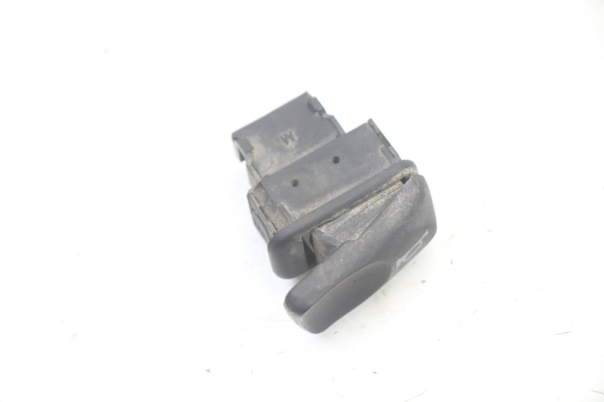 photo de HORN SWITCH PIAGGIO MP3 LT 400 (2007 - 2012)