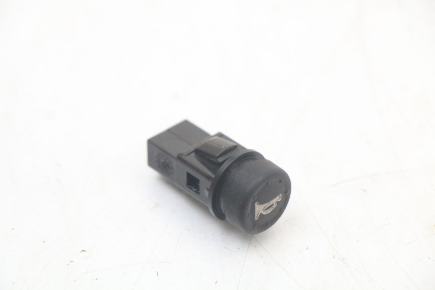 photo de HORN SWITCH PIAGGIO NEW TYPHOON 50 (2010 - 2017)