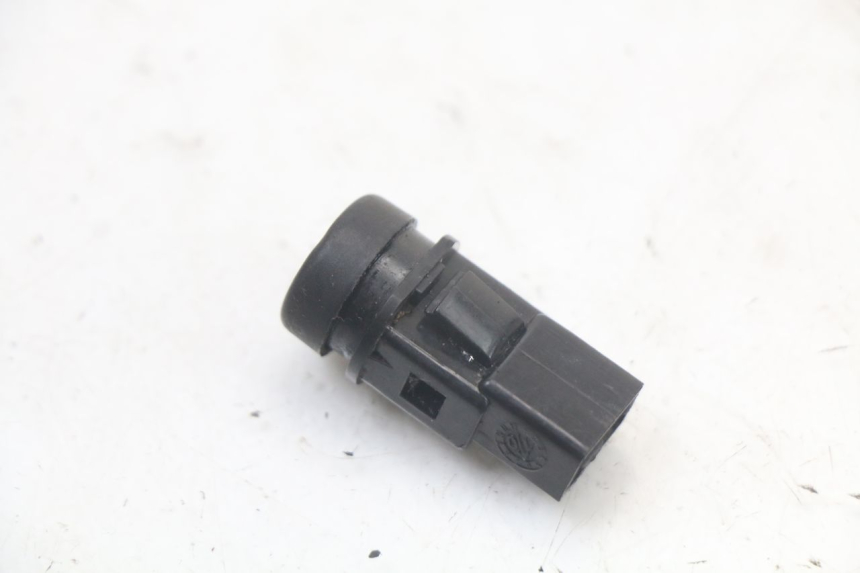 photo de HORN SWITCH PIAGGIO NEW TYPHOON 50 (2010 - 2017)