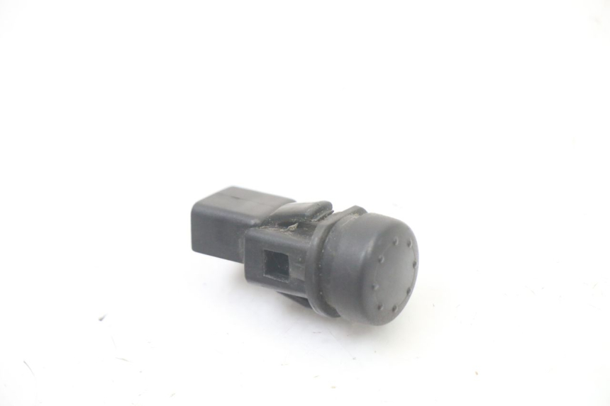 photo de HORN SWITCH PIAGGIO VESPA GRANTURISMO 125 (2003 - 2007)