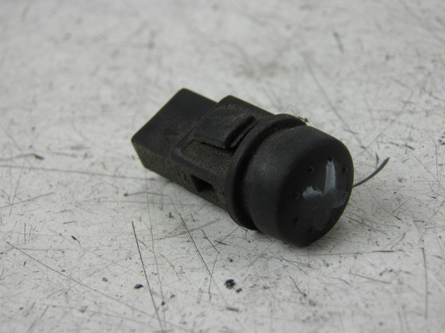 photo de HORN SWITCH PIAGGIO X8 125 (2004 - 2007)