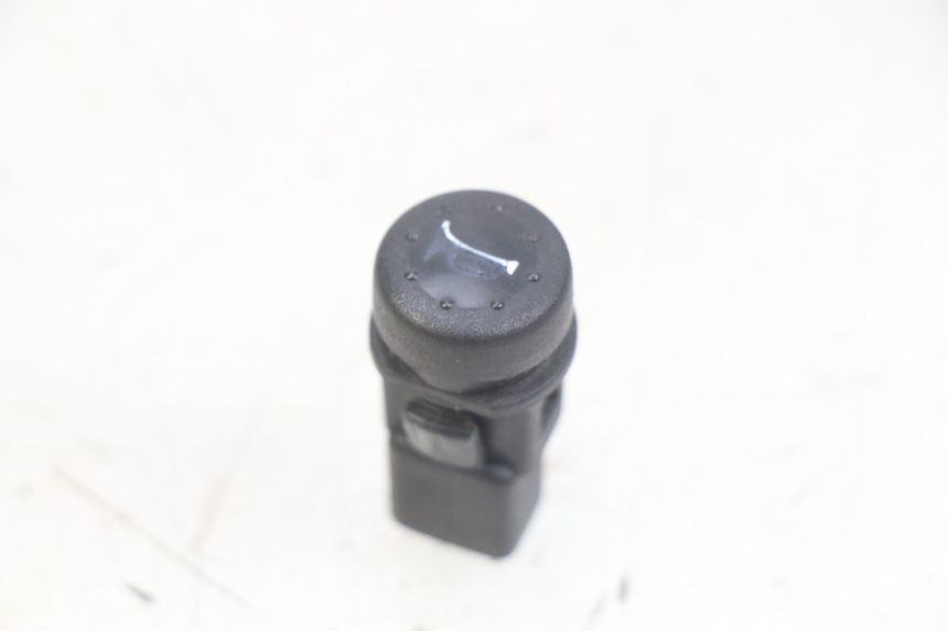 photo de HORN SWITCH PIAGGIO X9 125 (2000 - 2003)