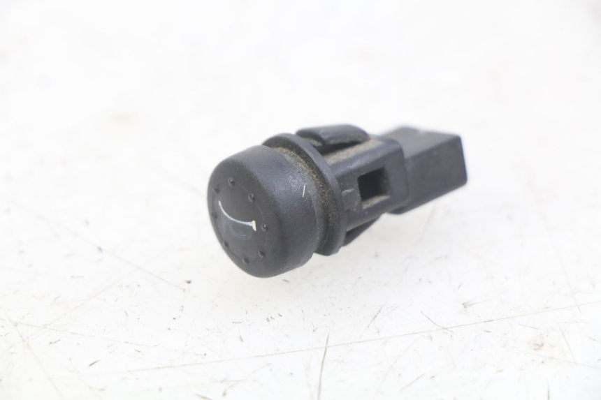 photo de HORN SWITCH PIAGGIO X9 125 (2000 - 2003)