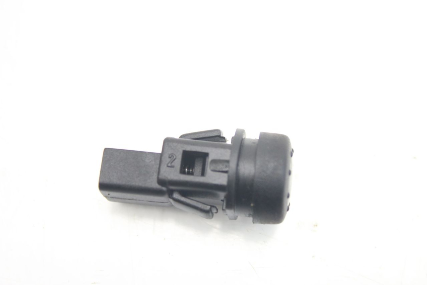 photo de HORN SWITCH PIAGGIO X9 EVOLUTION 125 (2003 - 2007)