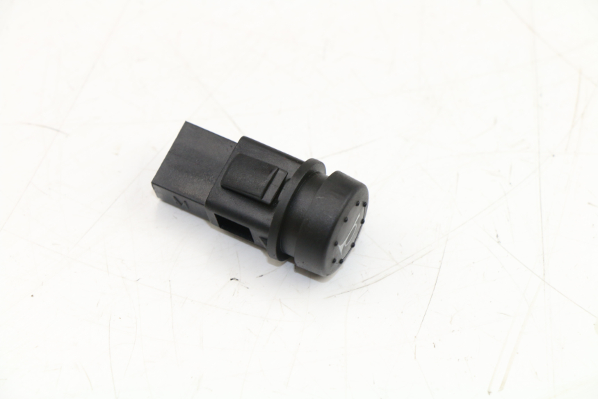 photo de HORN SWITCH PIAGGIO XEVO - X EVO 125 (2007 - 2016)