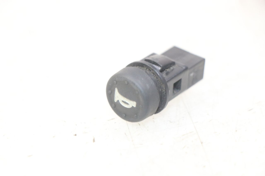 photo de HORN SWITCH PIAGGIO ZIP 4T 50 (2018 - 2020)