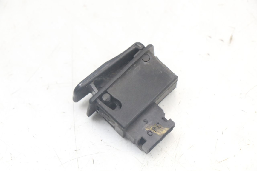 photo de HORN SWITCH YAMAHA XMAX X-MAX 125 (2006 - 2009)