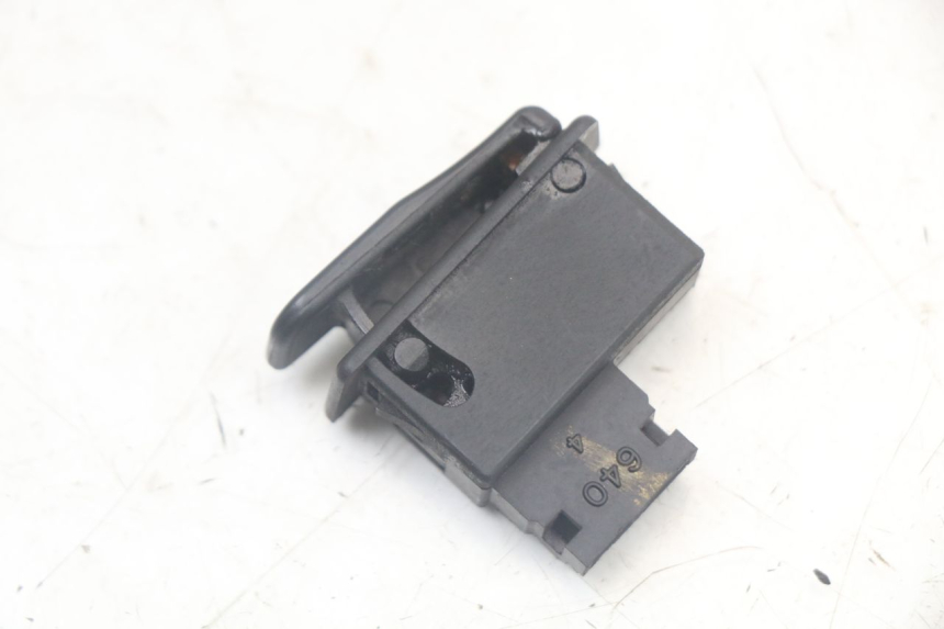 photo de HORN SWITCH YAMAHA XMAX X-MAX 125 (2006 - 2009)