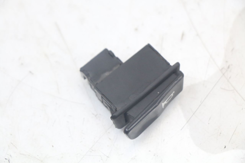 photo de HORN SWITCH YAMAHA XMAX X-MAX 125 (2006 - 2009)