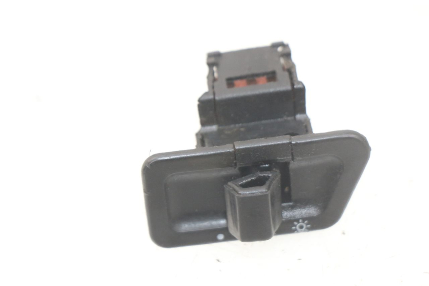 photo de HEADLIGHT SWITCH KYMCO LIKE 2T 50 (2009 - 2018)