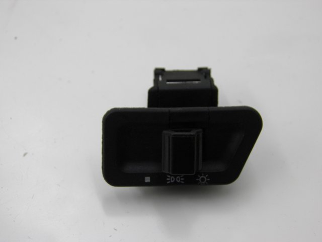 photo de HEADLIGHT SWITCH REVATTO JOYSTICK 50 (2006 - 2012)