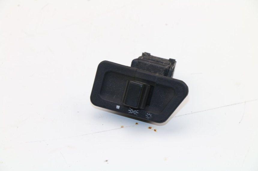 photo de HEADLIGHT SWITCH WACOX SHENKE 50 (2008 - 2014)