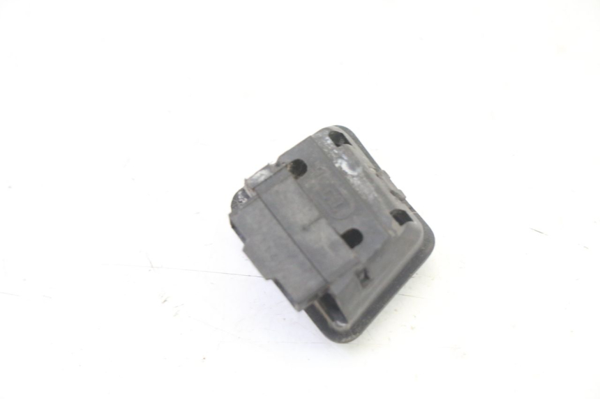 photo de HEADLIGHT HIGH BEAM SWITCH SYM FIDDLE 3 III 125 (2014 - 2020)