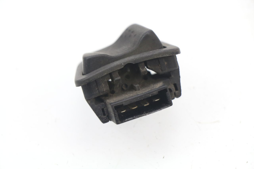 photo de HEADLIGHT HIGH BEAM SWITCH PIAGGIO FLY 2T 50 (2004 - 2017)