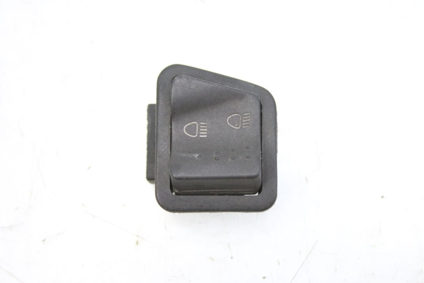 photo de HEADLIGHT HIGH BEAM SWITCH PIAGGIO FLY 2T 50 (2004 - 2017)