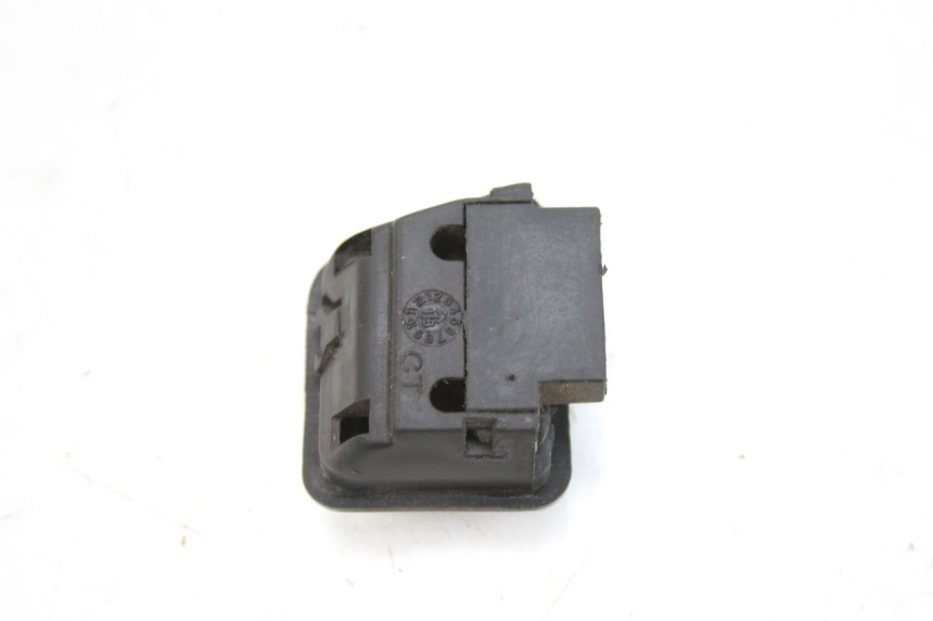 photo de HEADLIGHT HIGH BEAM SWITCH PIAGGIO FLY 2T 50 (2004 - 2017)