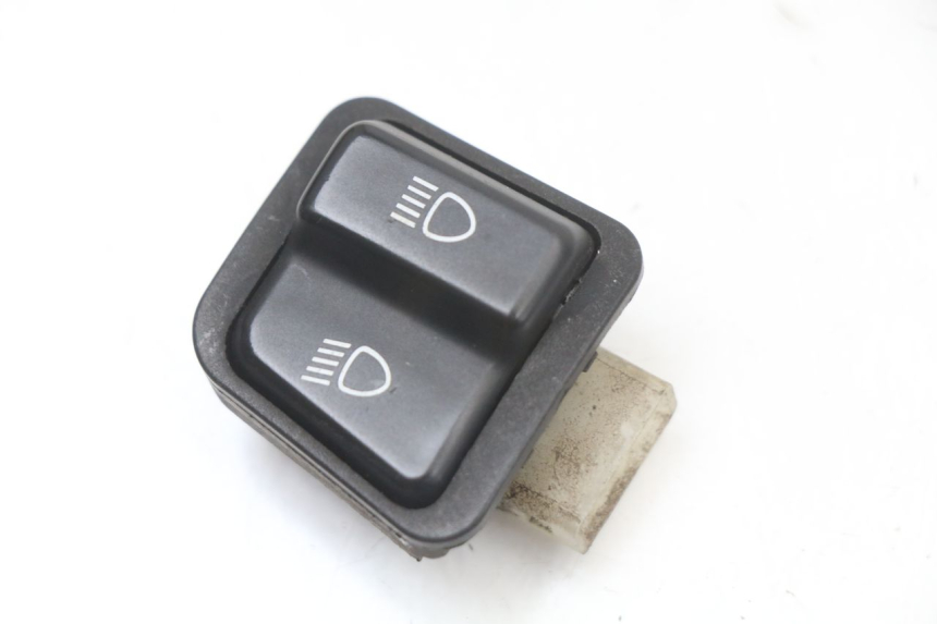 photo de HEADLIGHT HIGH BEAM SWITCH HONDA NHX LEAD 110 (2008 - 2010)