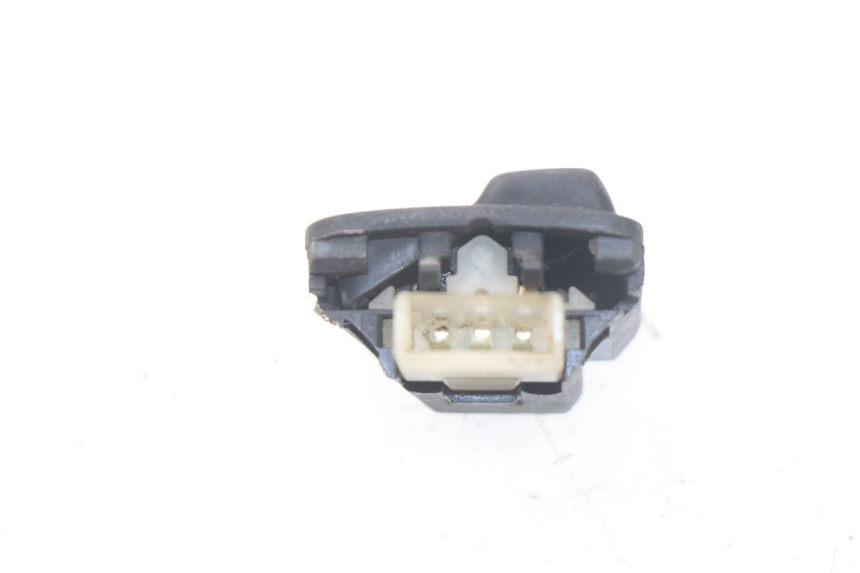 photo de HEADLIGHT HIGH BEAM SWITCH HONDA SCV LEAD 100 (2003 - 2007)