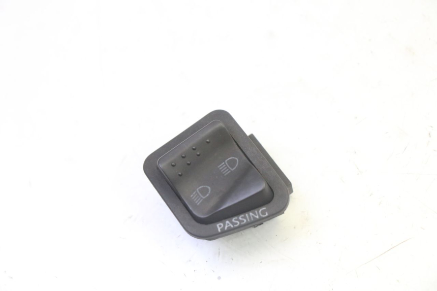 photo de HEADLIGHT SWITCH PIAGGIO MP3 125 (2006 - 2014)
