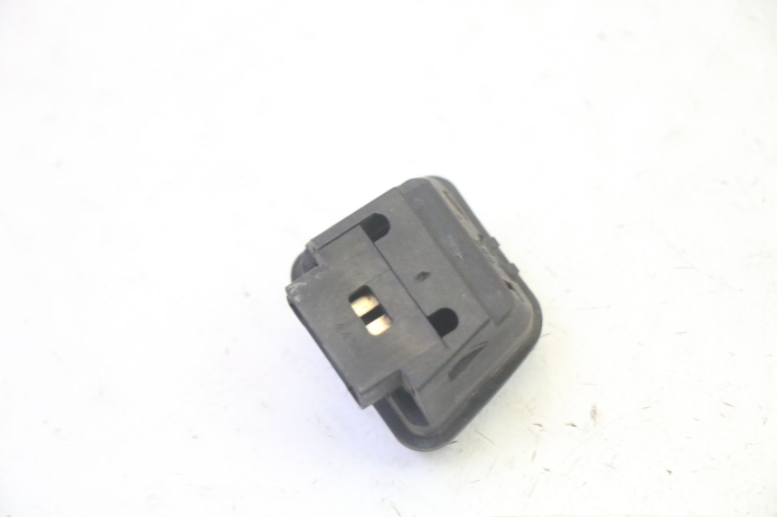 photo de HEADLIGHT HIGH BEAM SWITCH PIAGGIO MP3 RL 250 (2007 - 2010)